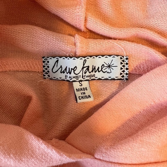 𝅺crave Fame Women’s Floral Embroidered Sweater Size Small - Picture 6 of 6